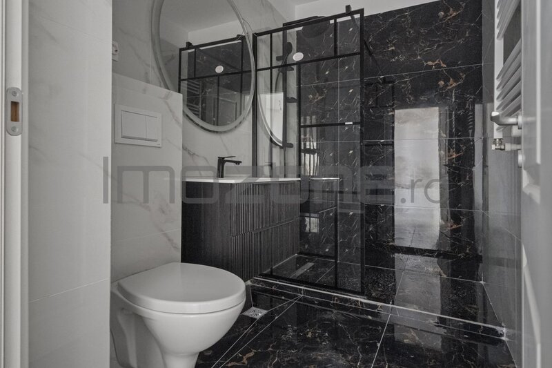 Doua camere, etaj 2, metrou in apropiere, se accepta plata prin credit, comision 0%