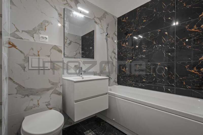 Doua camere, etaj 2, metrou in apropiere, se accepta plata prin credit, comision 0%